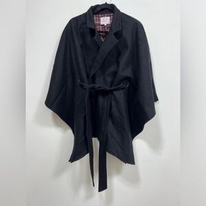 Victoria Dunn Cape, size XL, NWOT.